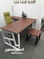 24 مكاتب مميزة  ارجل معدنية