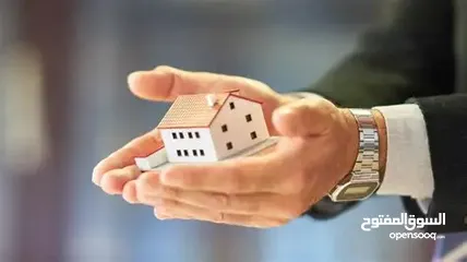  5 شقة عظم للبيع في نابلس حي المعاجين دفعه 15 الف دينار واقساط 500 دينار موقع مميز شقة مرتبة