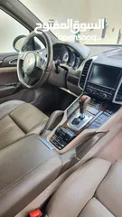  4 Porsche Cayenne S 2012  4.8 V8