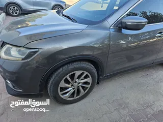  6 NISSAN XTRAIL SL 2017.