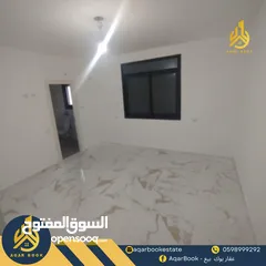  1 شقة  للبيع بموقع هادئ وإطلالة جميلة ومفتوحةفي عين مصباح