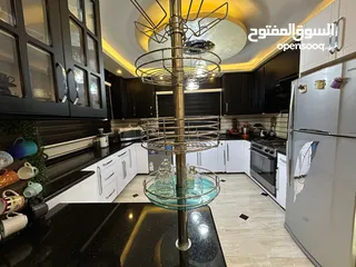  11 شقة للبيع في الحي اربد، الحي الشرقي مساحة 160 متر مربع.