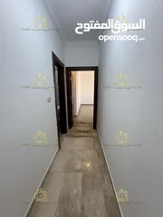  2 شقة سوبر ديلوكس - النخيل - 4نوم 2ماستر - 250م - بلكونتين بإطلالــــه مميزة - قرب الخدمات العامة