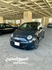  1 فيات 500e كهرباء 2017 للبيع – ممشى قليل – بحالة ممتازة