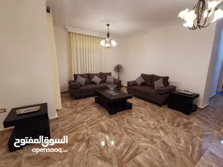  5 شقة مفروشة للإيجار السنوي بأجمل مناطق مرج الحمام خلف القرية الملكية مباشرة.