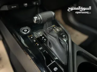  17 كيا نيرو Kia niro