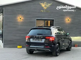  10 كاروك سبورت لاين