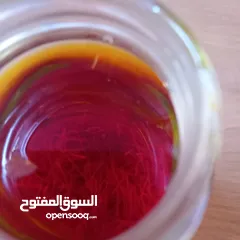  26 الزعفران الإيراني الذهب الاحمر  للبيع