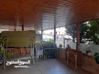  10 شقه مميزه للبيع