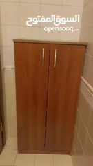  2 خزانه احذيه شبه جديده