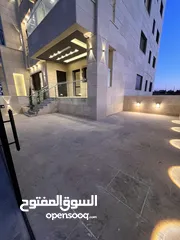  1 ارضيه مع ترس خلف المدارس العالمية تشطيب فندقي