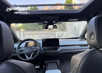 5 للبيع بسعر مناسب جداً volkswagen ID.4 X pure plus 2022