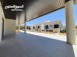  10 شقة طابقية مع حديقة للبيع في طريق المطار بمساحة بناء 400م