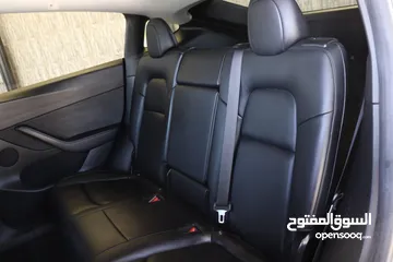  13 TESLA MODEL Y long range dual motor 2021