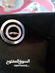  5 خاتم من ماركة DKNY  اصدار محدود لون فضي من محلات DKNY