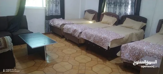  4 شقق و غرف مفروشة