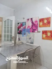  17 شقة فاخرة للبيع في الرابية  - قرب إشارة السفارة الصينية طابق ثاني 140م تشطيب سوبر ديلوكس
