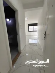  6 روف سوبر ديلوكس غير مفروش للايجار في رافات