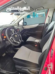  9 Toyota yaris 2012