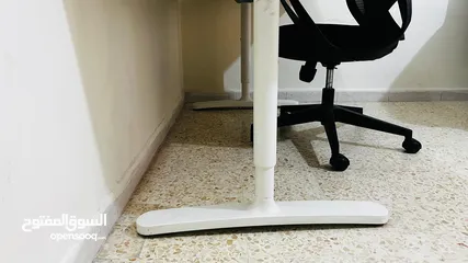  3 طاوله وكرسي للبيع ثقيل سبب البيع نزول عسوريا