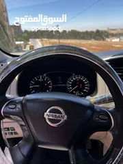  19 Nissan pathfinder 2020 full load low mileage