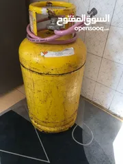  4 Gas cylinders