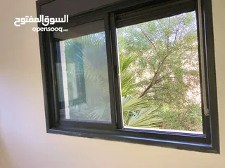  5 شقة للبيع في عين منجد