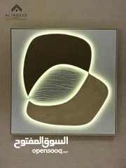  2 براويز مضيئة ديكورية فخمة