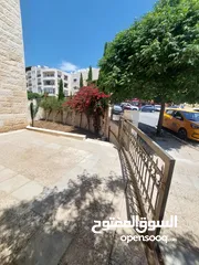  2 شقه 120م وترسات وحديقه 150م في أجمل مناطق تلاع العلي من المالك مباشره بسعر مغري