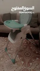  2 كرسي طعام للبيع إستعمال بسيط