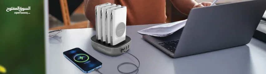  3 Powerology 4 in 1 Power Bank station