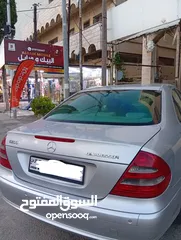  3 مرسيدس للبدل على احدث e200 كرت ابيض 2004