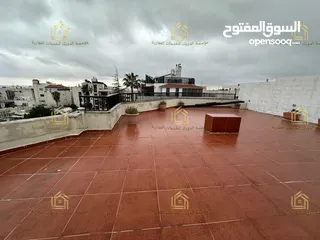  4 شقة مع روف منفصل سوبر ديلوكس أرقى واجمل مناطق عبدون