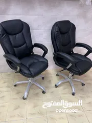  8 كرسي مدير مريح لساعات عمل متواصله راحة مثالية يتميز بالشكل يحمل اوزان متوفر بأكثر من لون