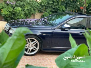  4 مرسيدس c300 فل اضافات  سياره ماشاء الله.