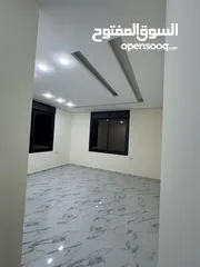  5 شقه للايجار حي الراهبات اربد عماره يحيى 88 بجانب قصر النداف