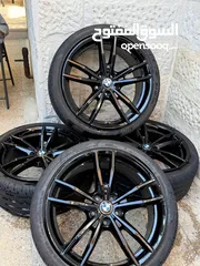 12 جنوط 19 انش لل بي ام دبليو وكاله  اصليات من الشركه مع كواشيكهم  للبيع  بسعر طري bmw
