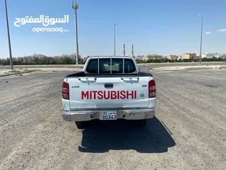  7 ديـــزل وانيت ميتسوبيشي   MITSUBISHI L200   (ديــــــزل)  مديل//2017  4*4 دبـــــــل  قير عادي