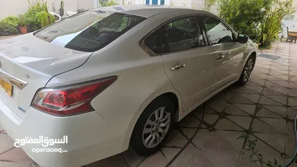  5 Nissan Altima 2014