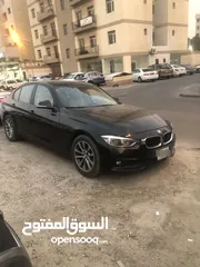  15 للبيع بي ام دبيلو BMW حجم320iوكاله الغانم 2016 اسود الداخل جلدبيج فل ابشن كامله الموصفات