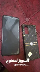  2 جهاز  A32 سامسونج نظيف كتير استعمال بنت معاه كرتونه