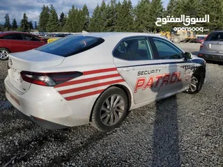  23 تويوتا كامري موديل 21 بحادث بسيط جدًا