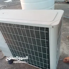  2 مكيف نوع جيكو مستعمل بسيط   بحاله جيدة جدا   قوي وممتاز   2 طن