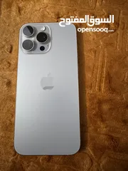  2 iphone 16 pro max