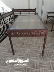  2 طاولة حديد كراسي