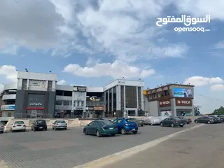  2 فرصة استثمارية في اميز موقع بمدينة العبور علي المحور الرئيسي في يوني مول (تجاري / اداري / طبي)