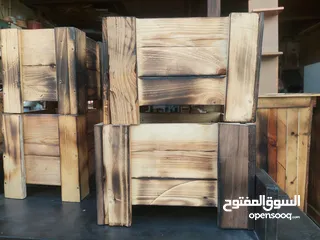  8 كراسي خارجية وأخرى بسعر مناسب