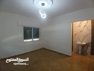  14 شقه فارغه للايجار سوبر ديلوكس في الجبيهه حي الريان