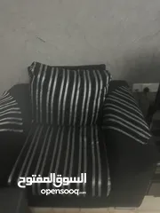  24 عفش بيت مستعمل بحاله جيده غرفه نوم وطقم كنب نظيف ليس بحاجه لصيانه وطاوله سفره وسجاد نظيف