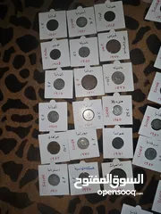  3 اكثر من 100 عمله من عدة دول قديمه  سعر العمله الواحده 40₪